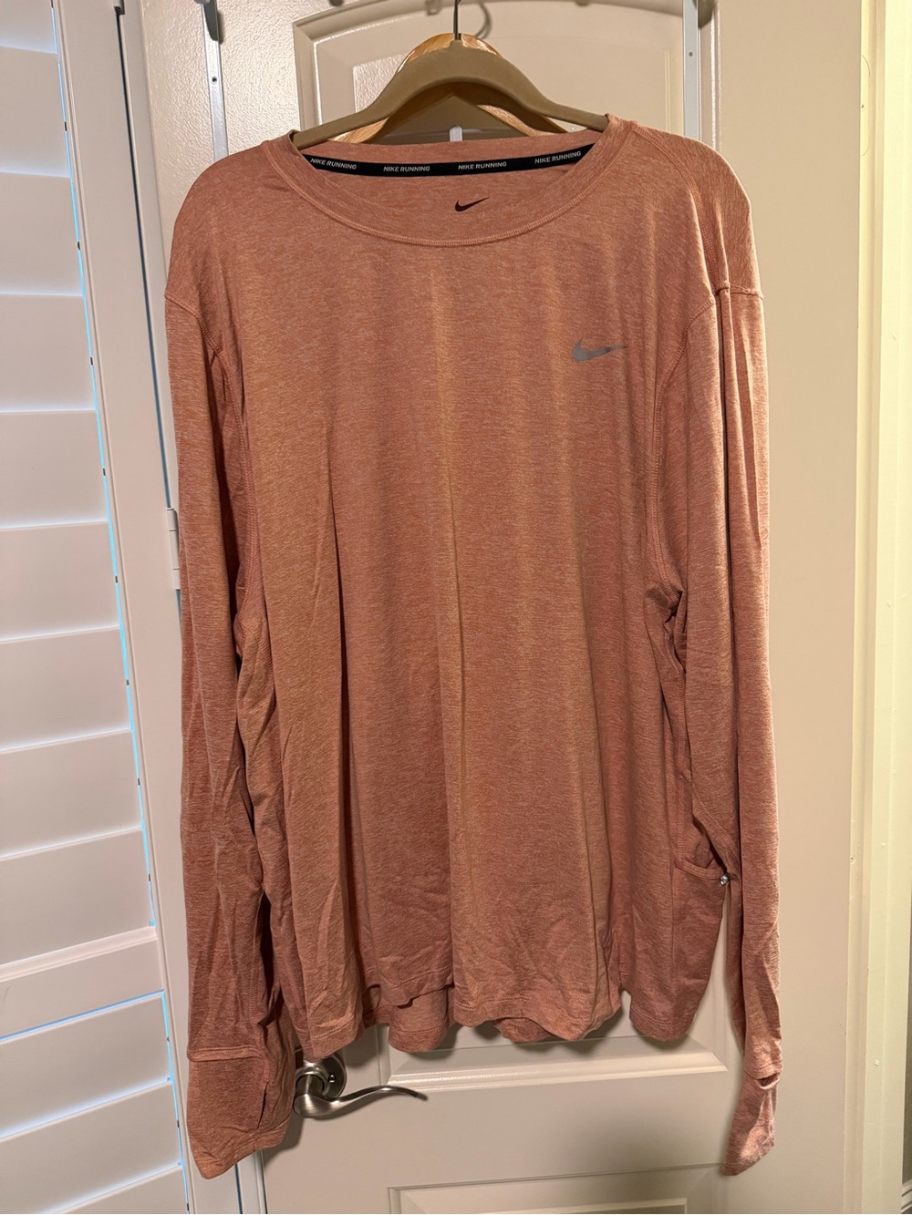Nike Women's Long-Sleeve Running Top - Dusty Pink